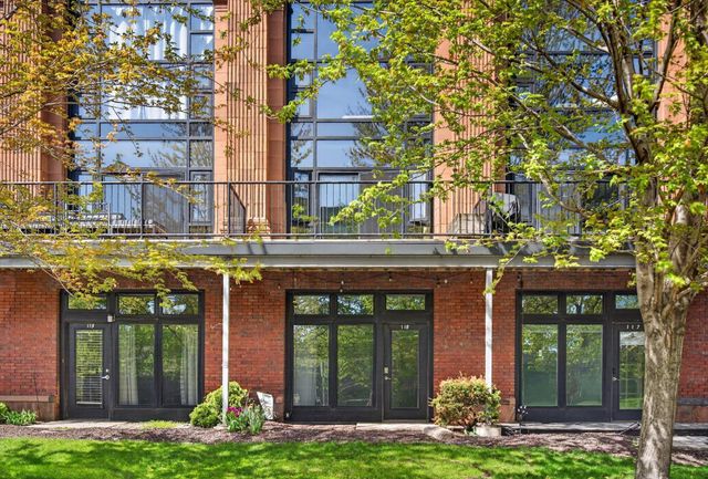 600 Broadway Avenue NW 118, Grand Rapids, MI 49504