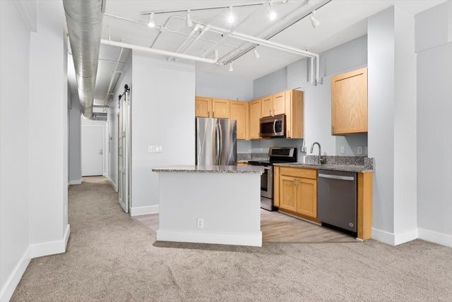 600 Broadway Avenue NW 118, Grand Rapids, MI 49504