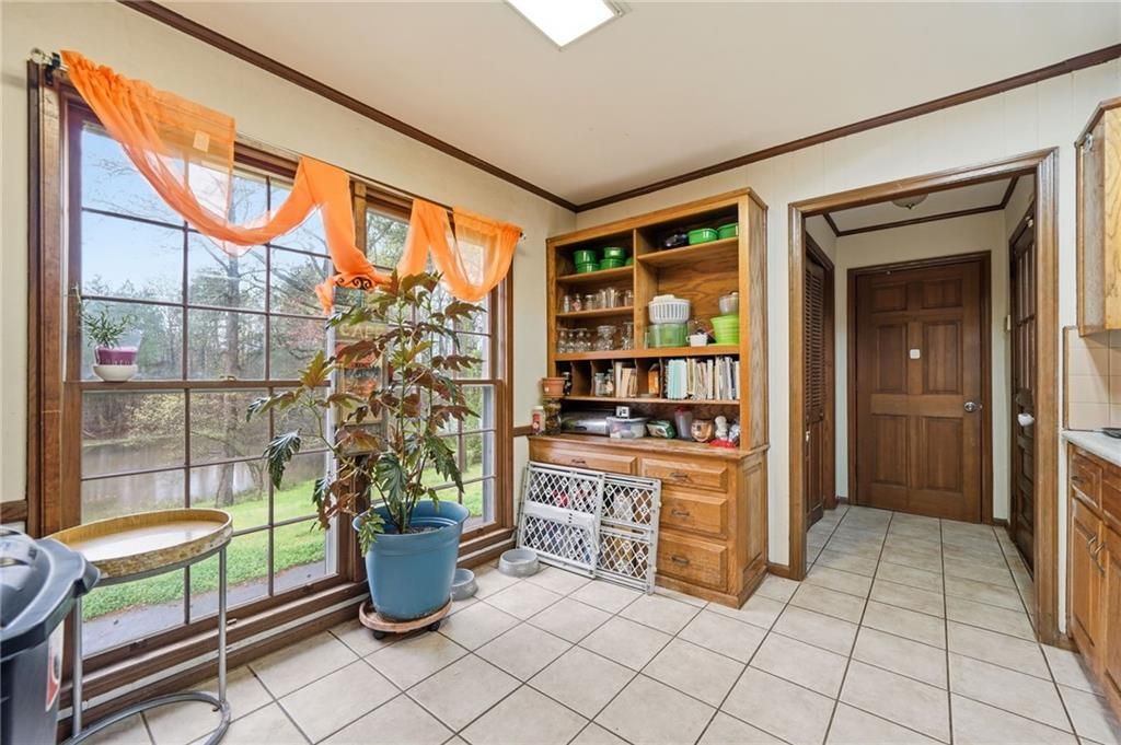 Image 15 of property listing at 1935 Flat Shoals Road SE, Conyers, GA 30013