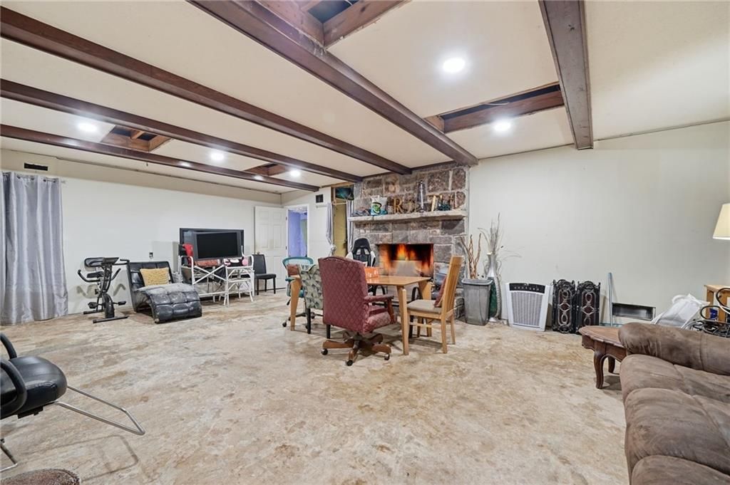 Image 31 of property listing at 1935 Flat Shoals Road SE, Conyers, GA 30013