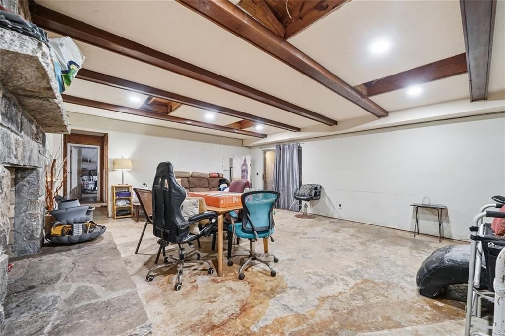Image 33 of property listing at 1935 Flat Shoals Road SE, Conyers, GA 30013