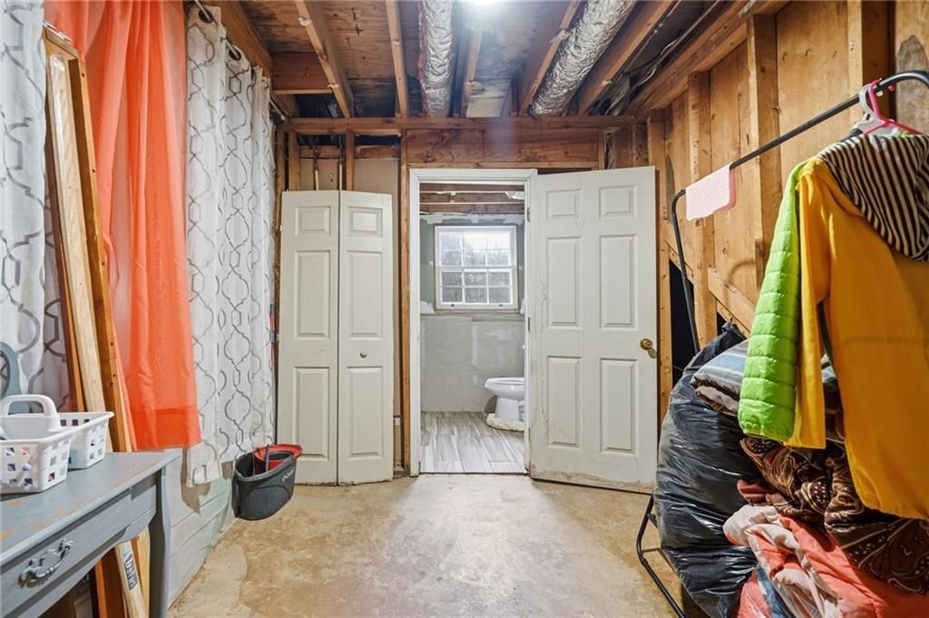 Image 37 of property listing at 1935 Flat Shoals Road SE, Conyers, GA 30013