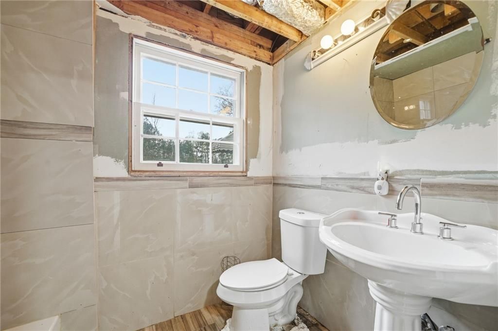 Image 38 of property listing at 1935 Flat Shoals Road SE, Conyers, GA 30013