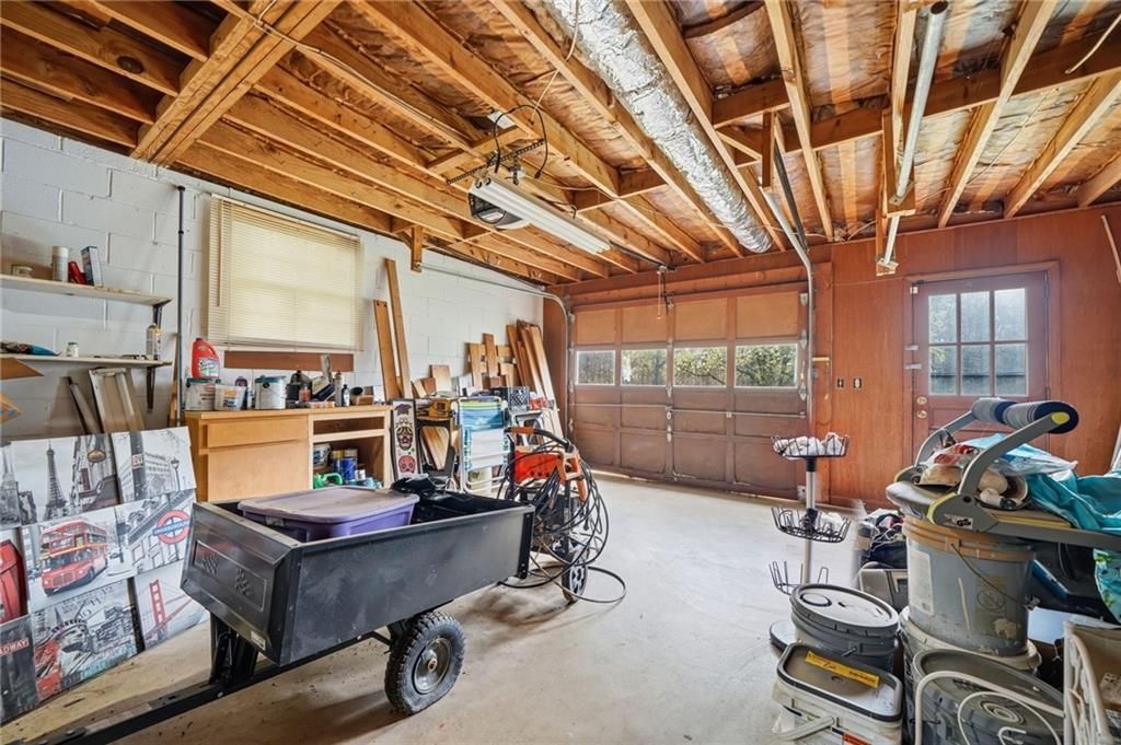 Image 40 of property listing at 1935 Flat Shoals Road SE, Conyers, GA 30013