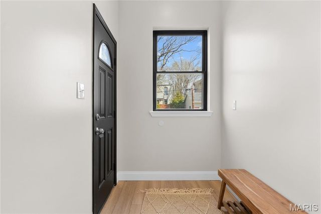 2643 Accomac, St Louis, MO 63104