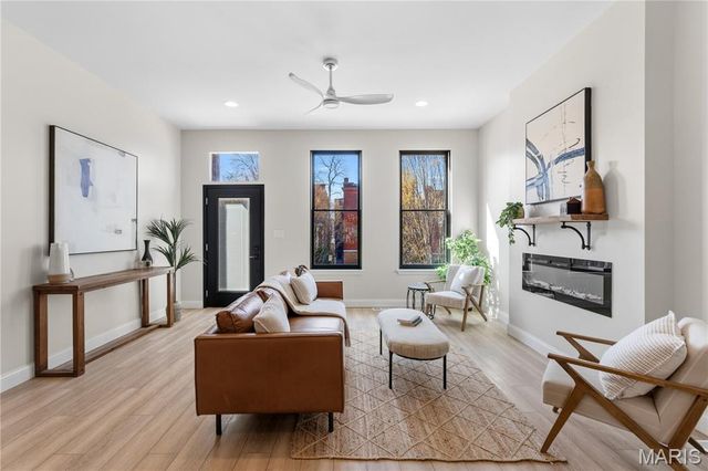 2643 Accomac, St Louis, MO 63104