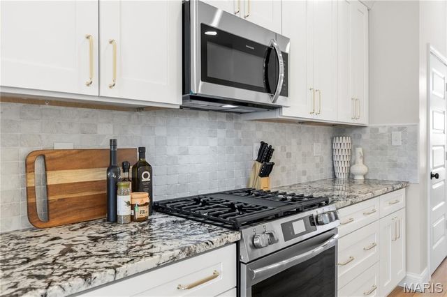 2643 Accomac, St Louis, MO 63104