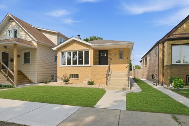 5750 S Oak Park Avenue, Chicago, IL 60638