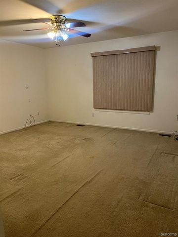 41587 Pheasant Creek Drive, Canton, MI 48188