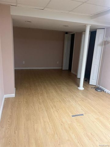 41587 Pheasant Creek Drive, Canton, MI 48188