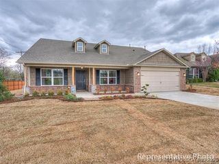 7204 S Maple Avenue, Broken Arrow, OK 74011