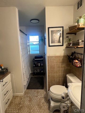 222 Riverview Parkway North, Rome, NY 13440