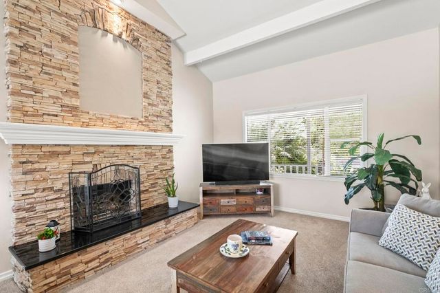 1973 Felicita Road, Escondido, CA 92025