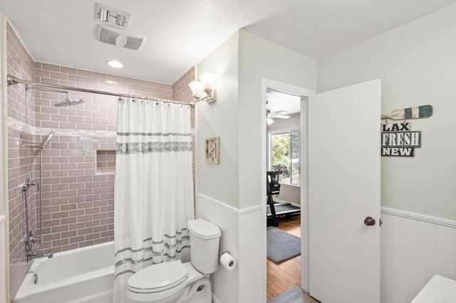 1973 Felicita Road, Escondido, CA 92025