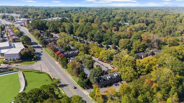 6700 Roswell Road 7D, Sandy Springs, GA 30328