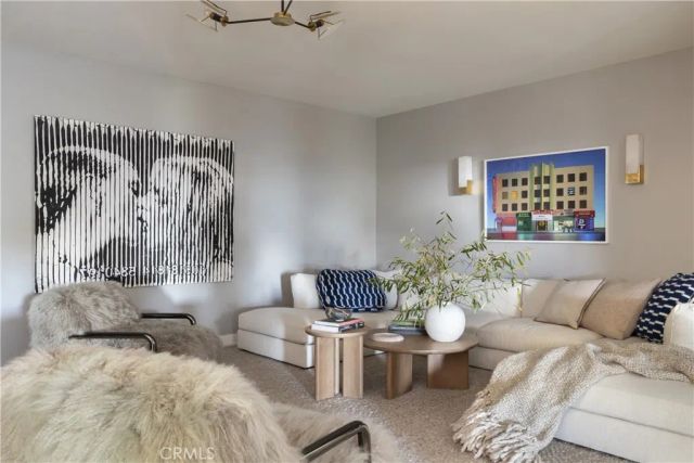 654 S Cumberland, Lake Arrowhead, CA 92352