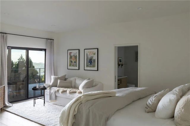 654 S Cumberland, Lake Arrowhead, CA 92352