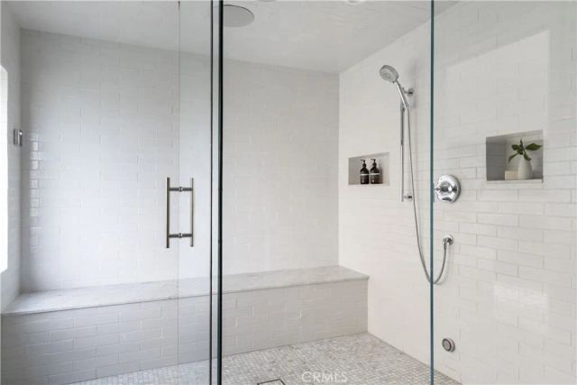 654 S Cumberland, Lake Arrowhead, CA 92352