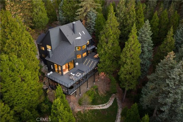 654 S Cumberland, Lake Arrowhead, CA 92352