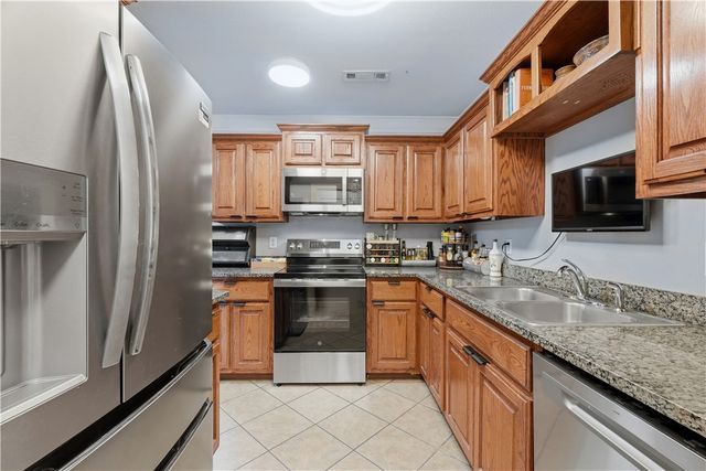 9 Hillswick Drive, Bella Vista, AR 72715