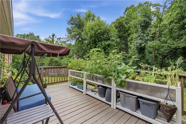 9 Hillswick Drive, Bella Vista, AR 72715