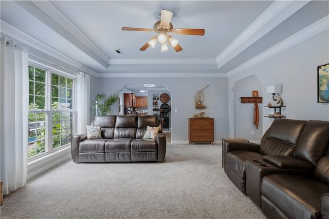 9 Hillswick Drive, Bella Vista, AR 72715
