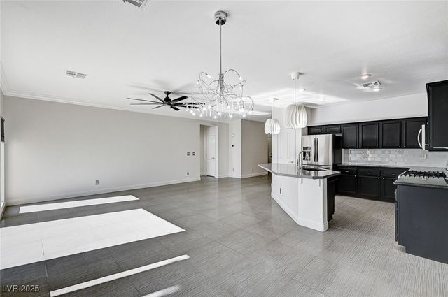 4489 Verdiccio Avenue, Las Vegas, NV 89141