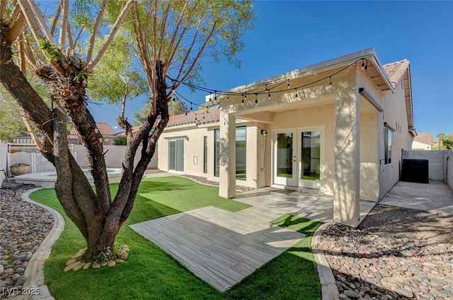 4489 Verdiccio Avenue, Las Vegas, NV 89141