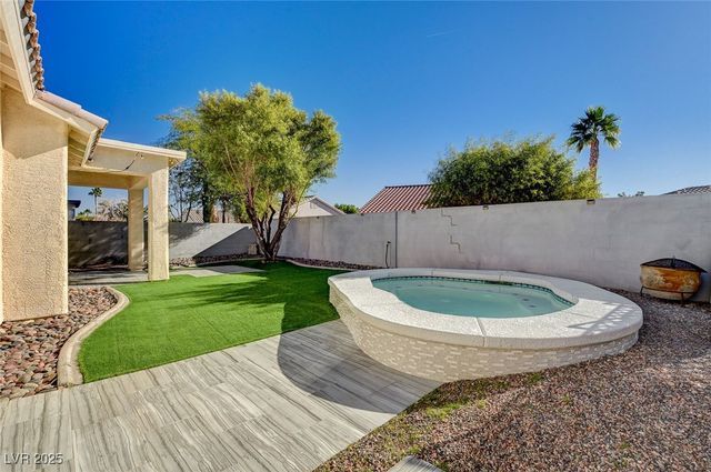 4489 Verdiccio Avenue, Las Vegas, NV 89141