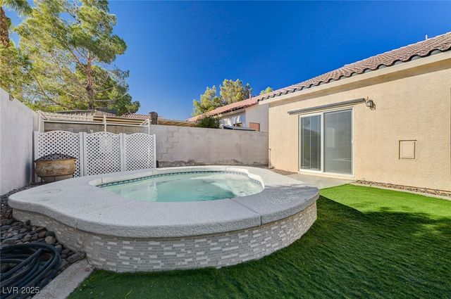 4489 Verdiccio Avenue, Las Vegas, NV 89141