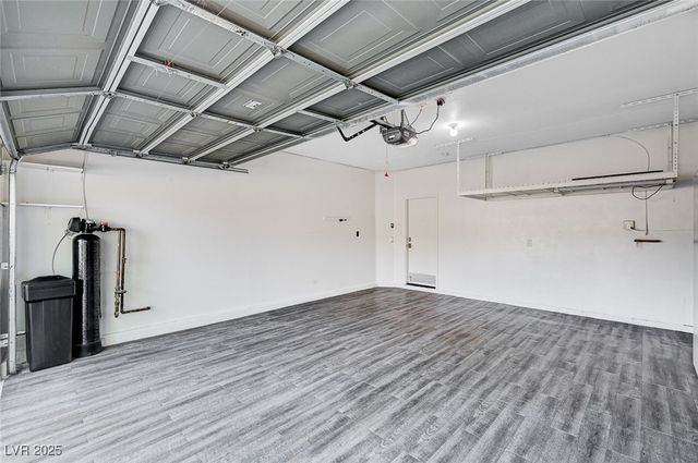 4489 Verdiccio Avenue, Las Vegas, NV 89141