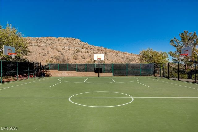 4489 Verdiccio Avenue, Las Vegas, NV 89141