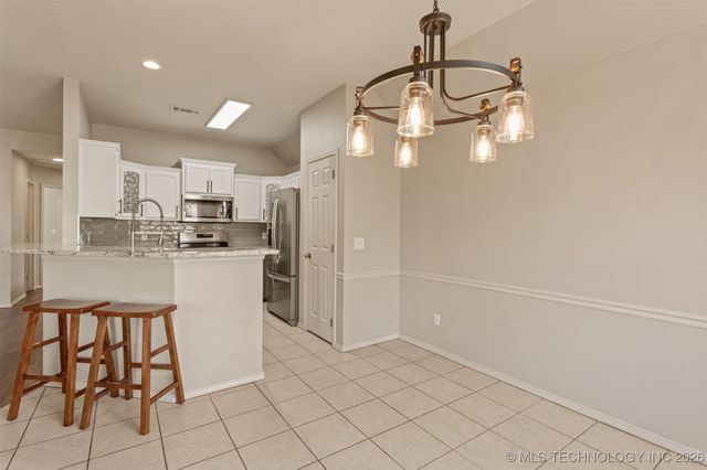 8412 E Lansing Street, Broken Arrow, OK 74014