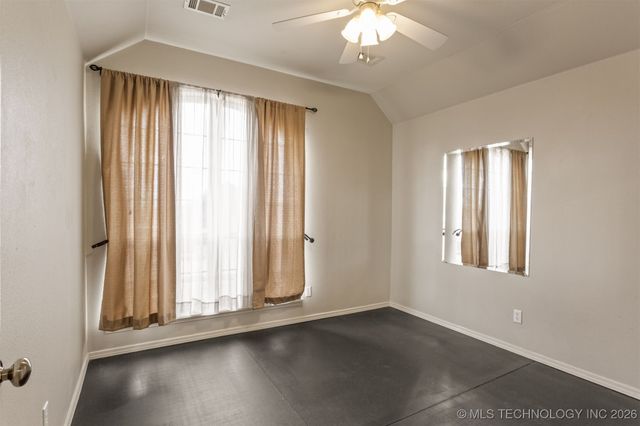 8412 E Lansing Street, Broken Arrow, OK 74014