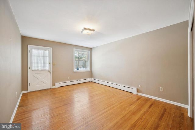 8009 ANDERSON ST, Philadelphia, PA 19118