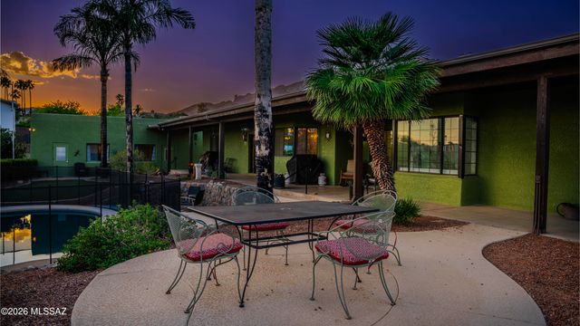 6201 N Craycroft Road, Tucson, AZ 85750