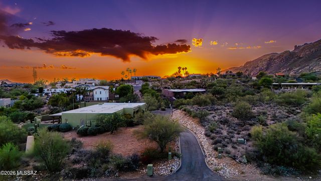 6201 N Craycroft Road, Tucson, AZ 85750