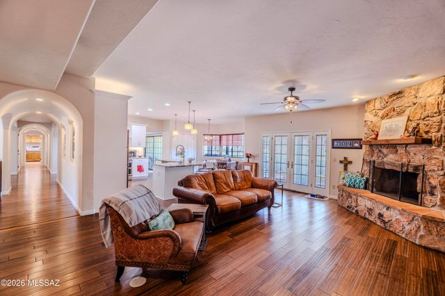 6201 N Craycroft Road, Tucson, AZ 85750