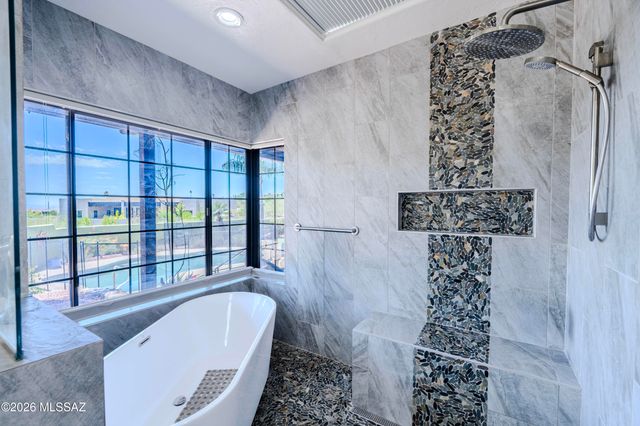 6201 N Craycroft Road, Tucson, AZ 85750