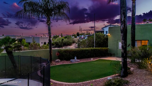 6201 N Craycroft Road, Tucson, AZ 85750