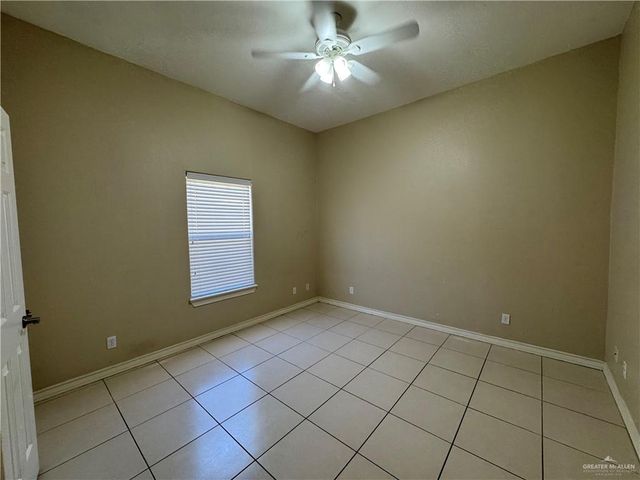 614 S Excalibur Street, Edinburg, TX 78539