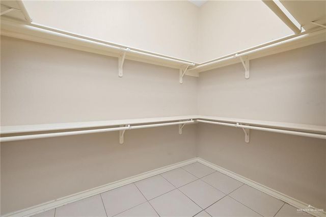 614 S Excalibur Street, Edinburg, TX 78539