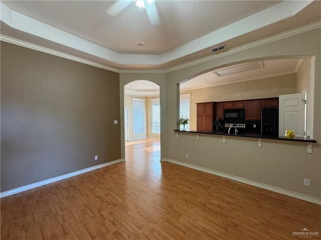 614 S Excalibur Street, Edinburg, TX 78539