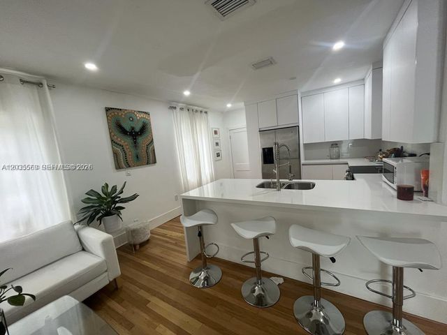 1091 NW 59th Street, Miami, FL 33127