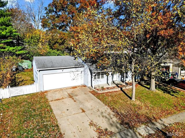 2325 Amarillo Drive, O'fallon, MO 63368