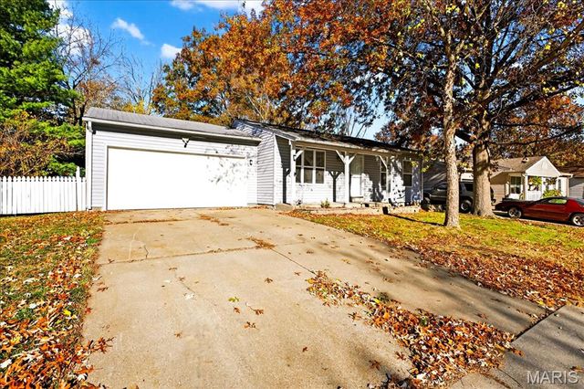 2325 Amarillo Drive, O'fallon, MO 63368