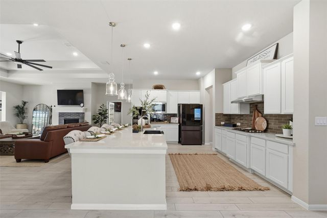 6618 Nichols Landing, Needville, TX 77461