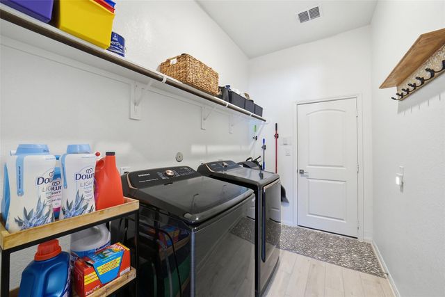 6618 Nichols Landing, Needville, TX 77461