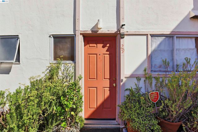 27505 Tampa Ave 29, Hayward, CA 94544