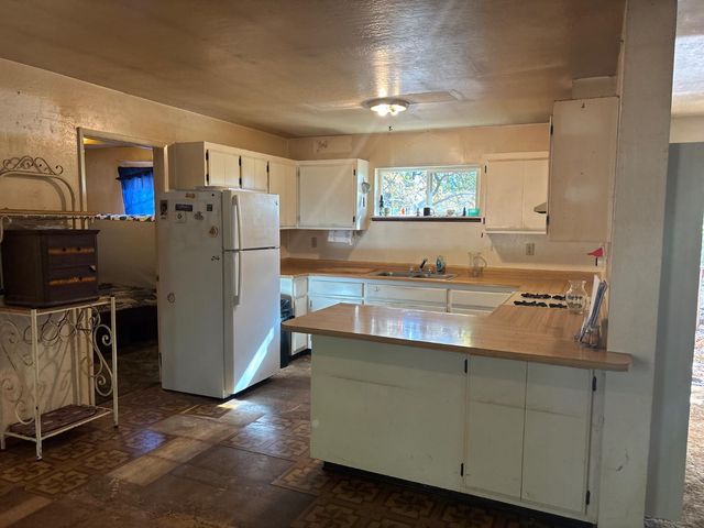 15574 Hinton Rd, Pioneer, CA 95666